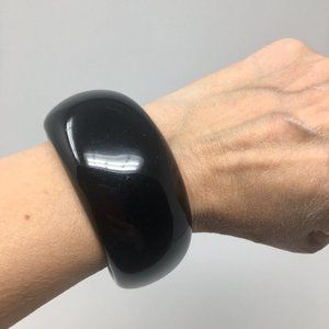 Black Acrylic Curved Chunky Bangle Bracelet Cuff